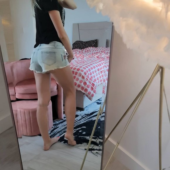 Bluespice Women Denim Shorts Lowrise Great Fit Size XS - Picture 3 of 8